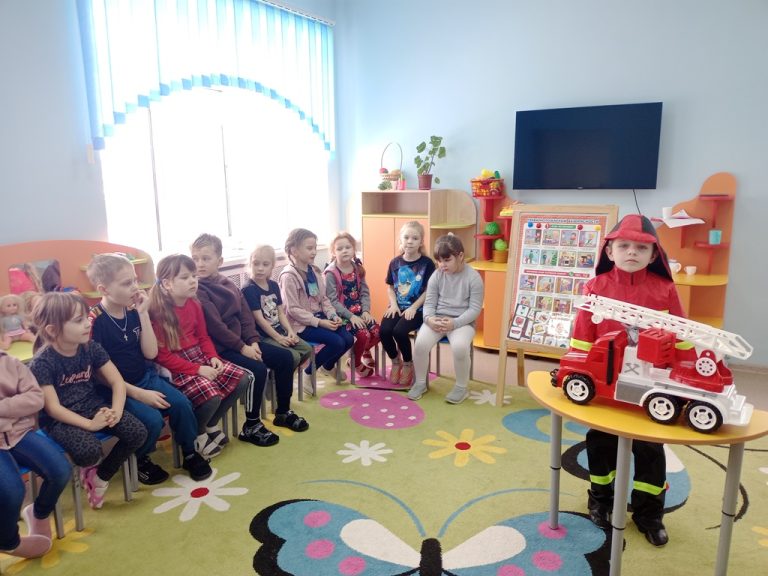 Подробнее о статье Юные пожарные спешат на помощь