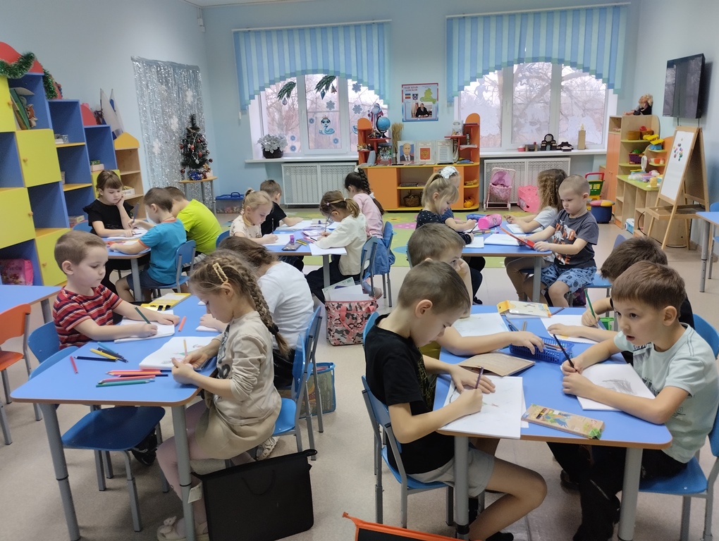 Вы сейчас просматриваете Подвижные игры «Под колпаком»