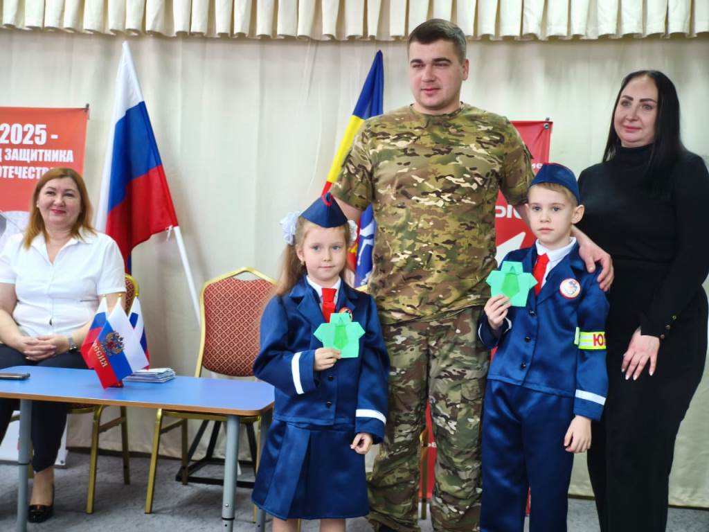 Вы сейчас просматриваете Гуманитарный конвой «Всё для фронта- всё для Победы!»
