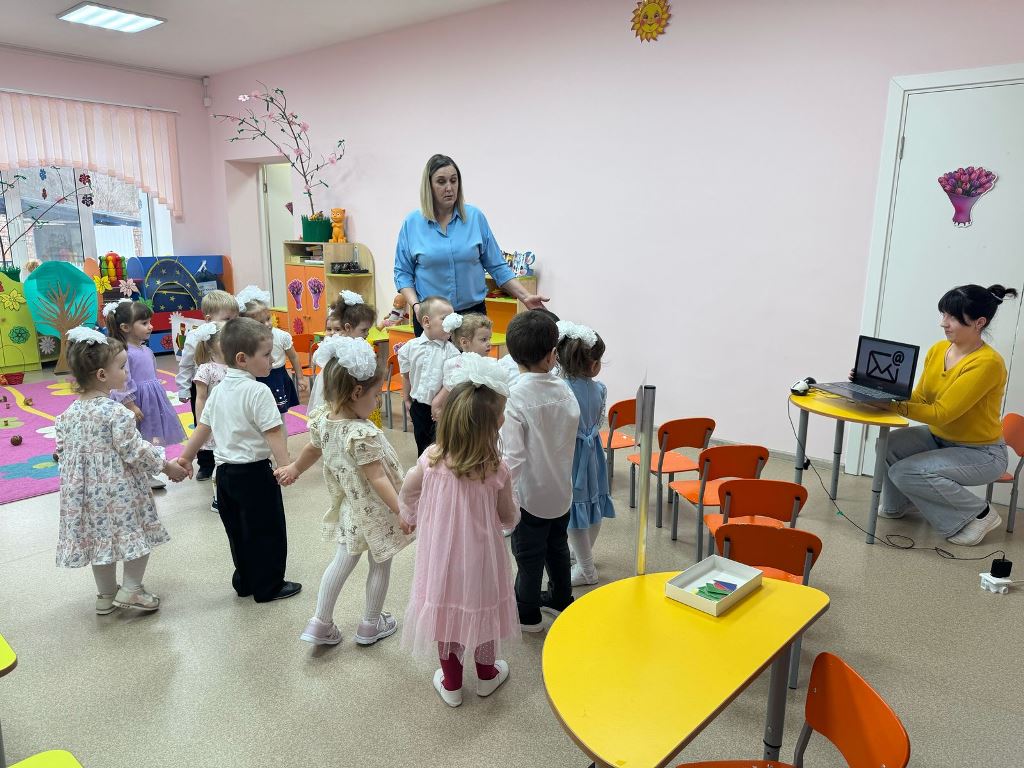 Вы сейчас просматриваете Открытое занятие у малышей