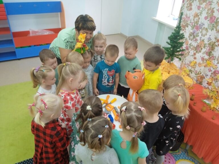 Подробнее о статье Кукольный театр «Папы могут все что угодно!»