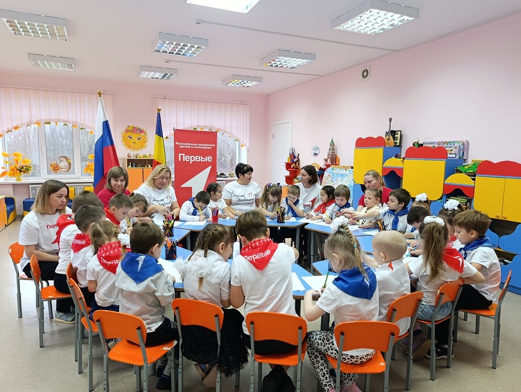 Вы сейчас просматриваете Письма солдатам с благодарностью от Первых