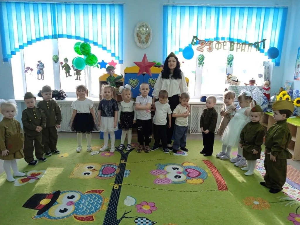 Вы сейчас просматриваете Тематическое занятие «Наша армия родная»