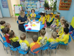 Подробнее о статье «Веселая акварелька» группы «Звёздочка!
