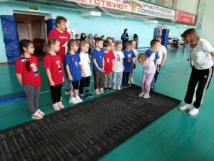 Подробнее о статье Весенний фестиваль ГТО: дошкольники Обливской станицы делают первые шаги к здоровому будущему