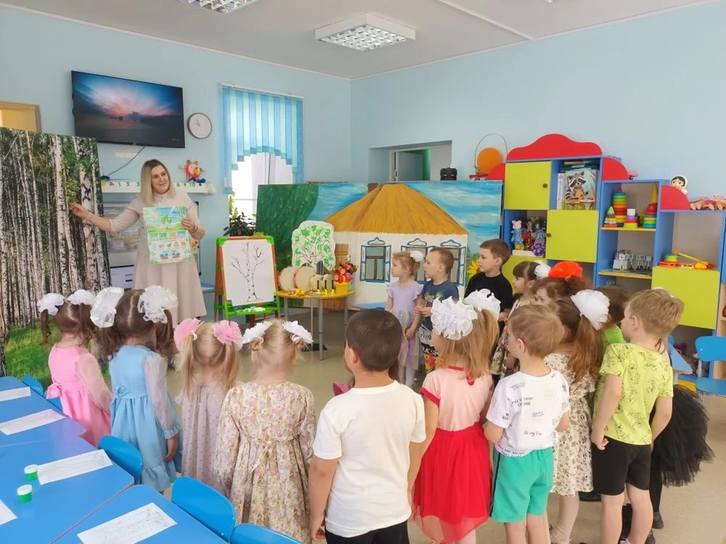 Вы сейчас просматриваете 11 апреля — «День берёзы» в России