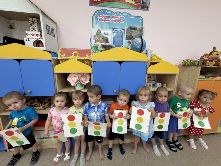 Подробнее о статье Международный день светофора